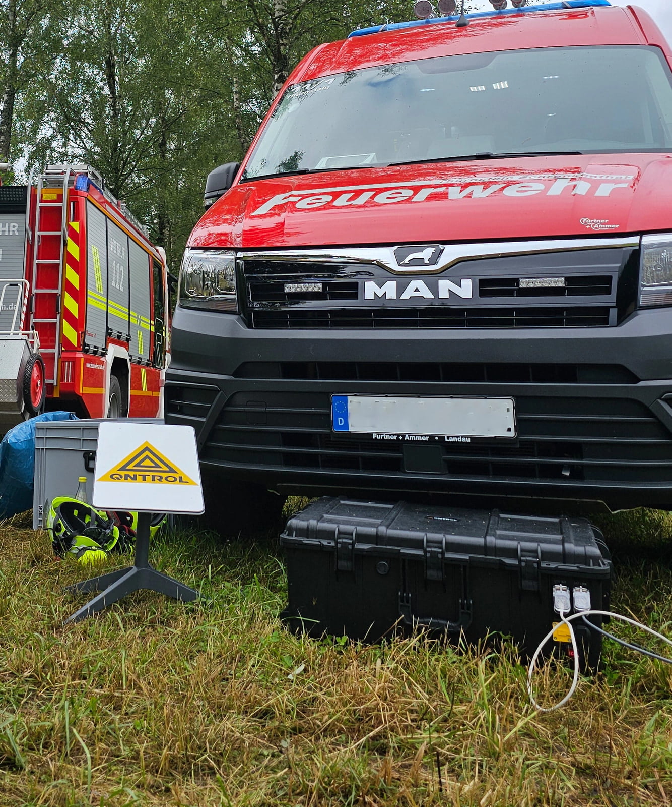 Qntrol Starlink Einsatzkoffer für Feuerwehr und Katastrophenschutz